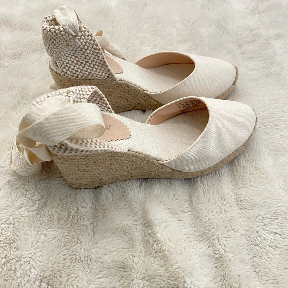 J. Crew Cream Round Toe Canvas Espadrille Wedges Size 9.5 Made in Spain